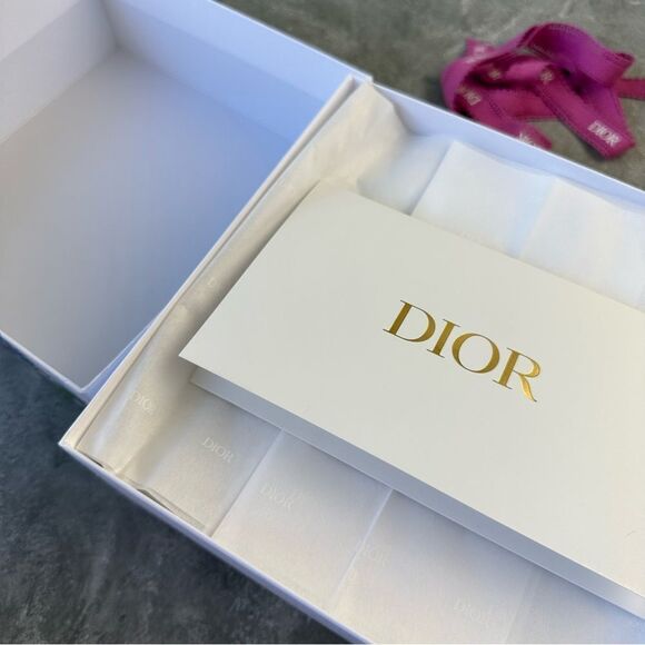 Dior Decorative Floral Gift Storage Box 8.25” - Picture 4 of 7